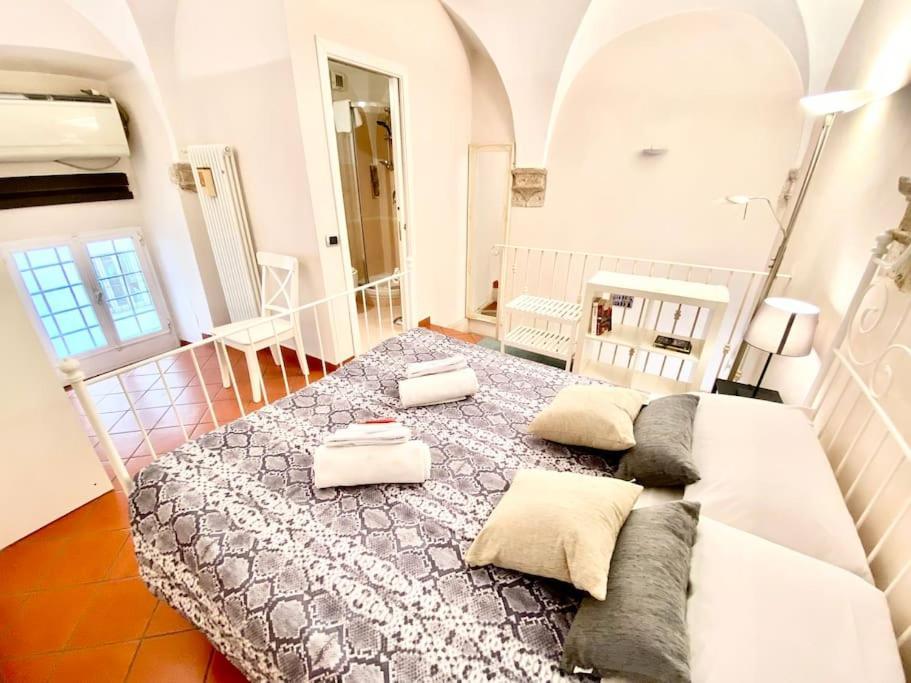 Vacanze Romane Al Portico D'Ottavia Екстер'єр фото