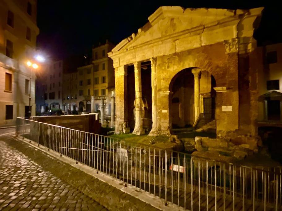Vacanze Romane Al Portico D'Ottavia Екстер'єр фото